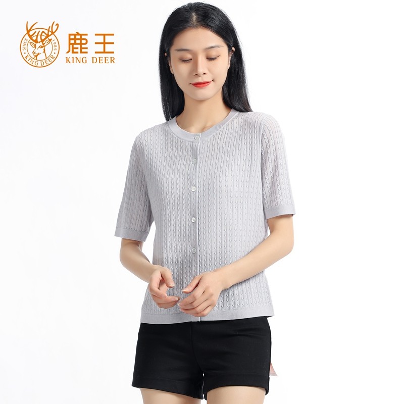 鹿王25春夏新款女圆领桑蚕丝精纺混纺绞花短袖针织开衫 G464