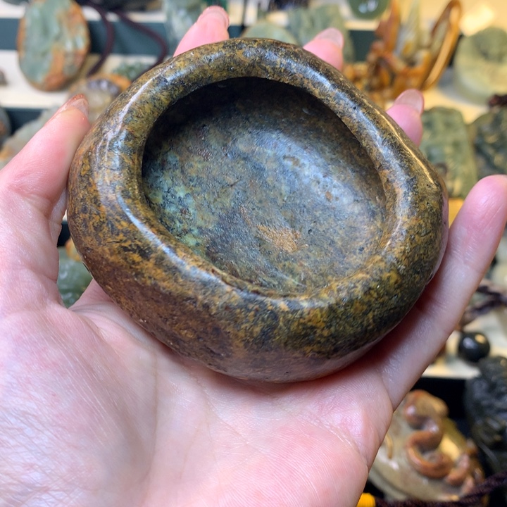 岫岩河磨玉（透闪石质玉）手链未镶嵌