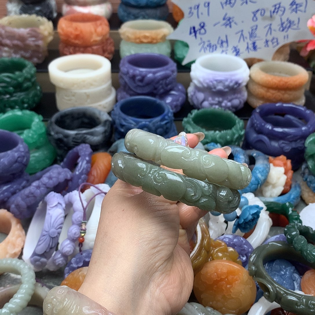 毛衣链未镶嵌石英质玉