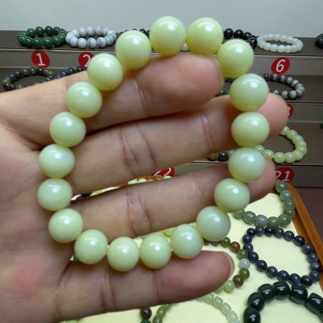 手链未镶嵌和田玉