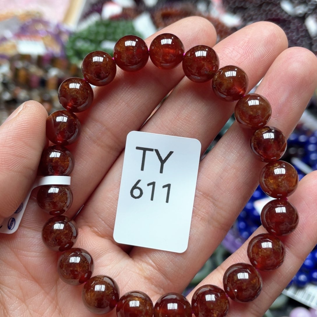 水晶多样性发一只未镶嵌