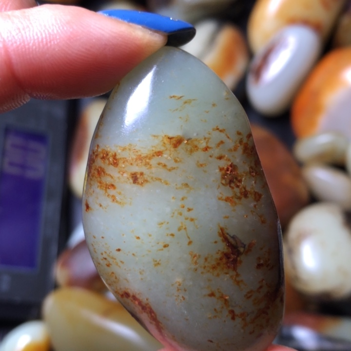 和田玉未镶嵌珠宝奇石