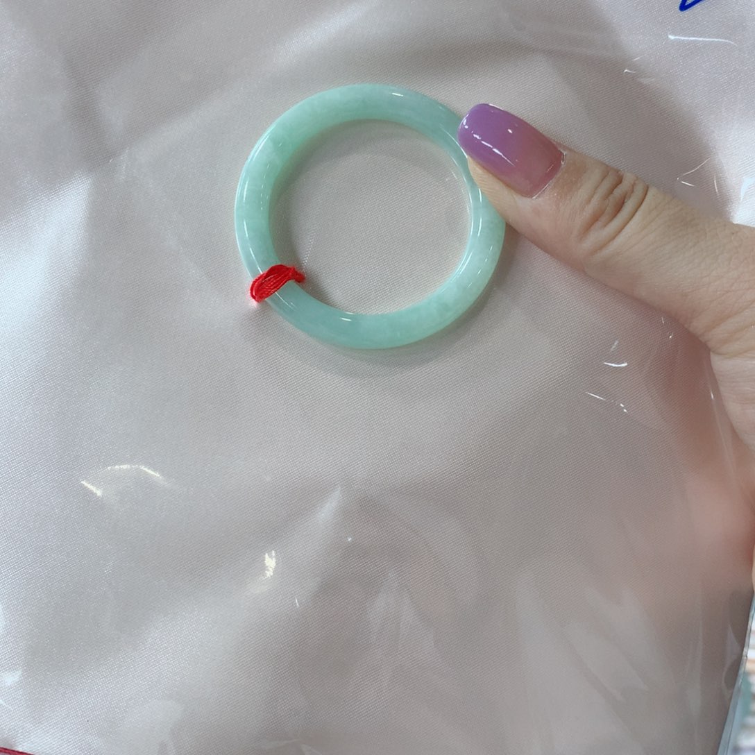 翡翠手镯未镶嵌蕙*买断