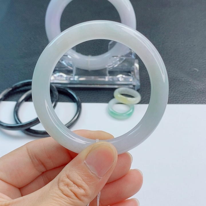 翡翠手镯未镶嵌圆条手镯51-53圈口