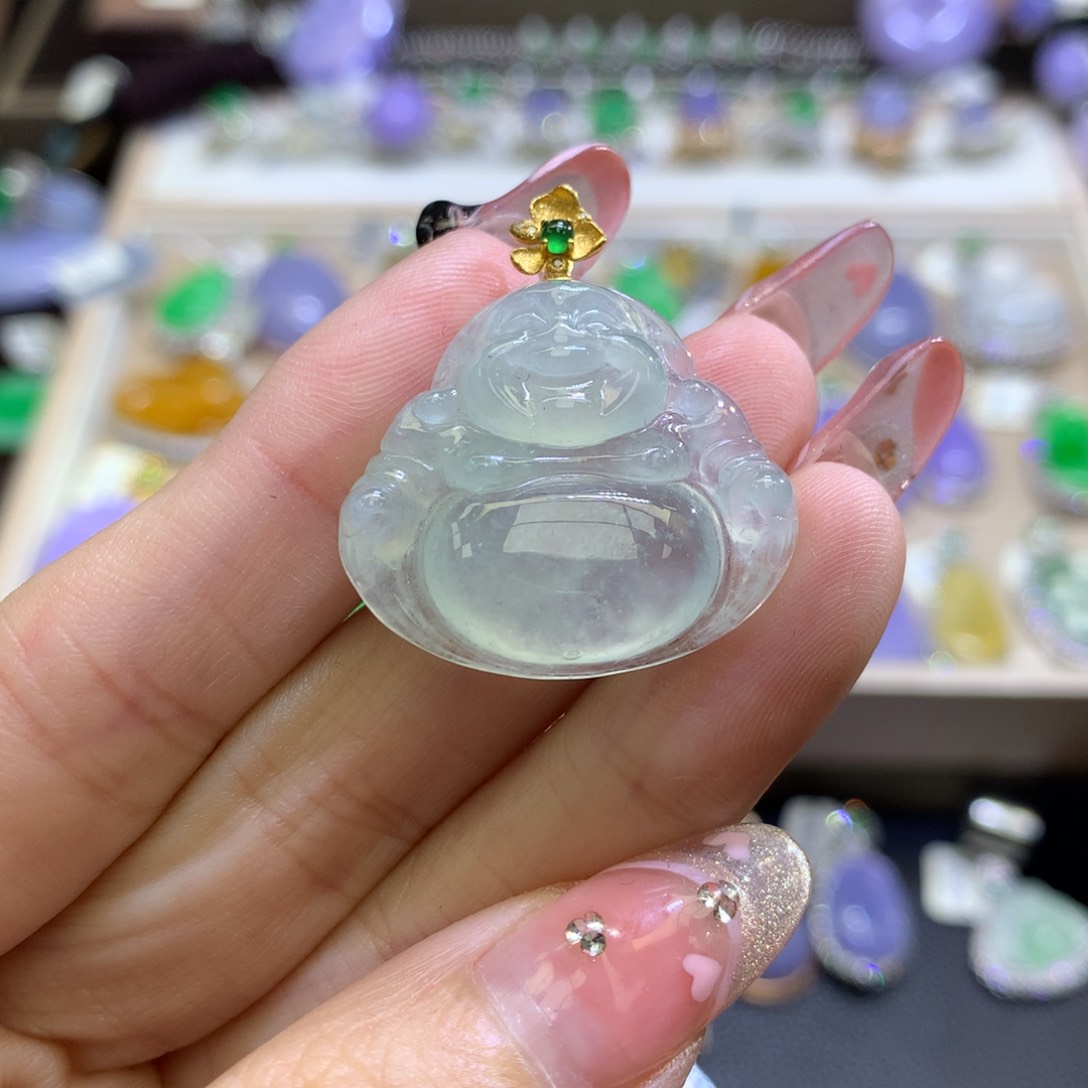 翡翠颈饰18K金镶嵌翡翠