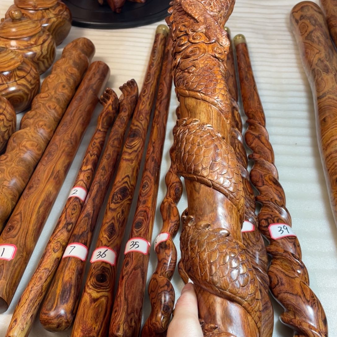 黄花梨/降香黄檀海南黄花梨长135厘米