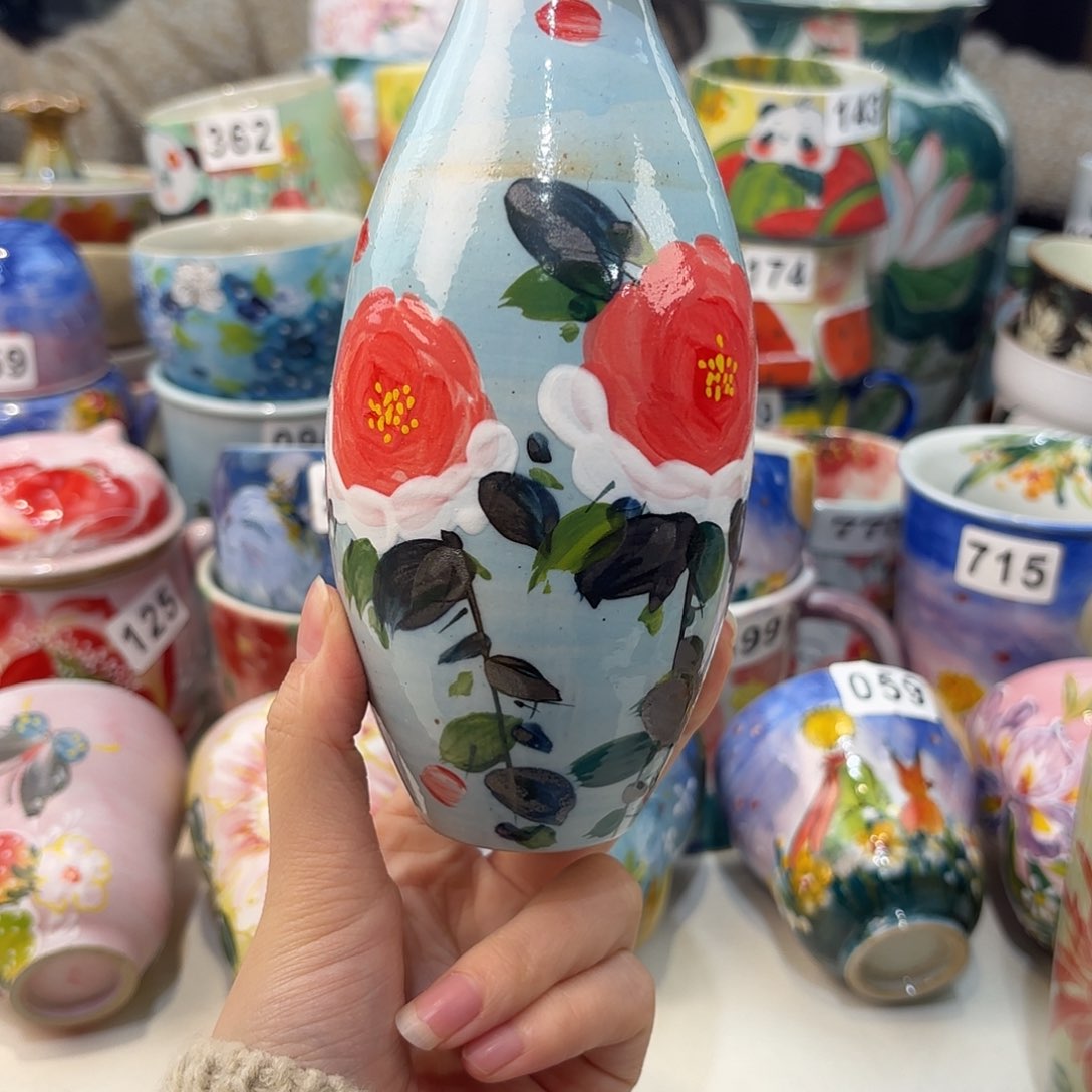 瓷片兔兔好可爱呀打