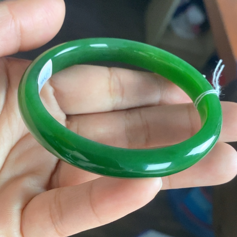 【闪购商品】未镶嵌手镯和田玉（碧玉）
