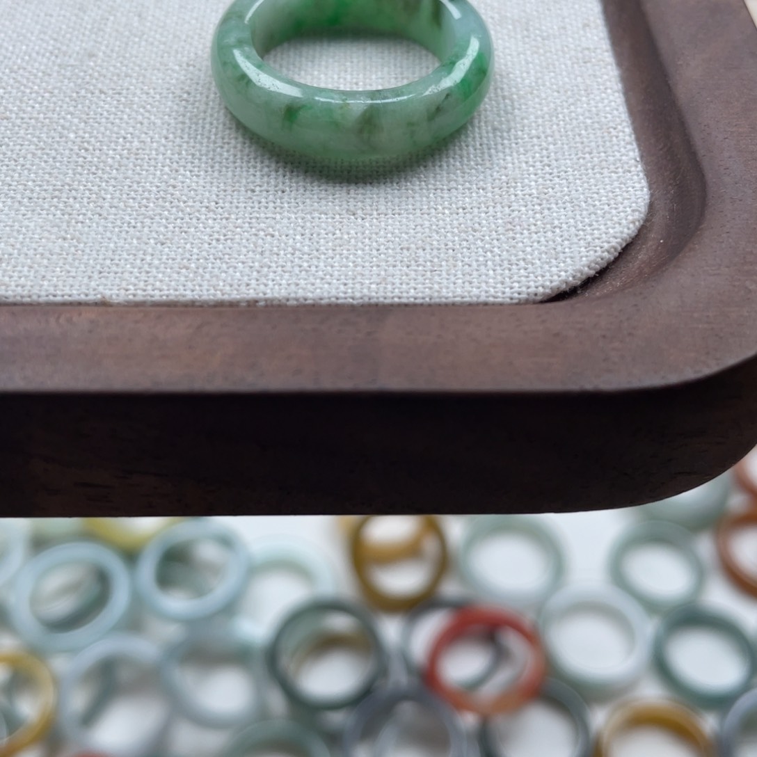 翡翠戒指未镶嵌7 号 港码 17.5 包容