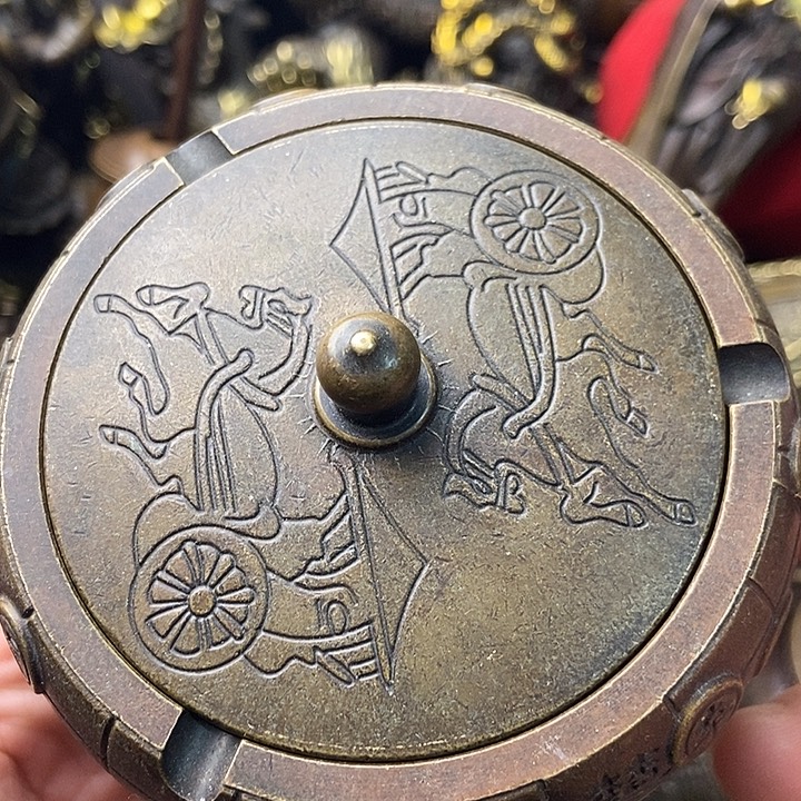 铜器摆件有限公司