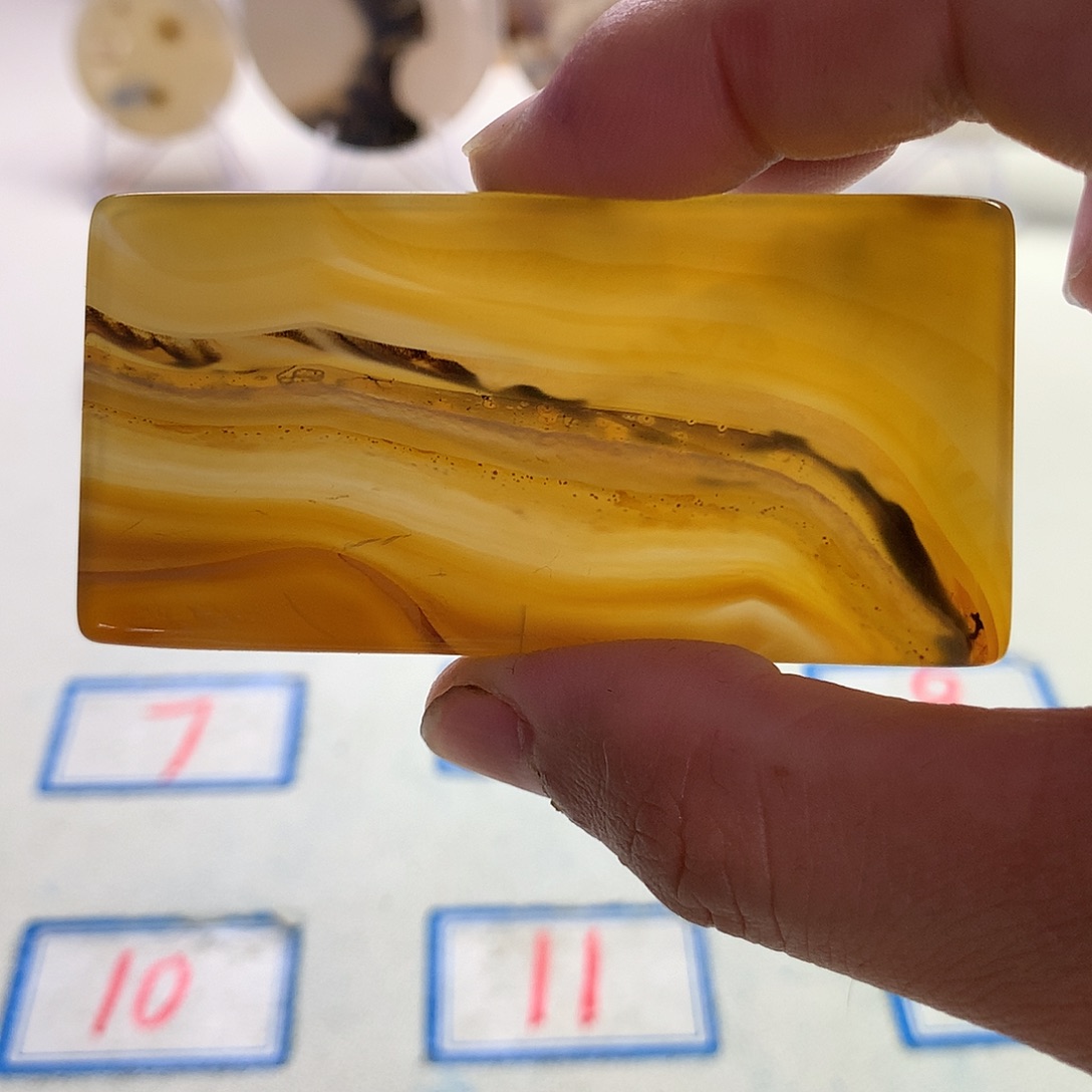 未镶嵌玛瑙/玉髓珠宝半成品