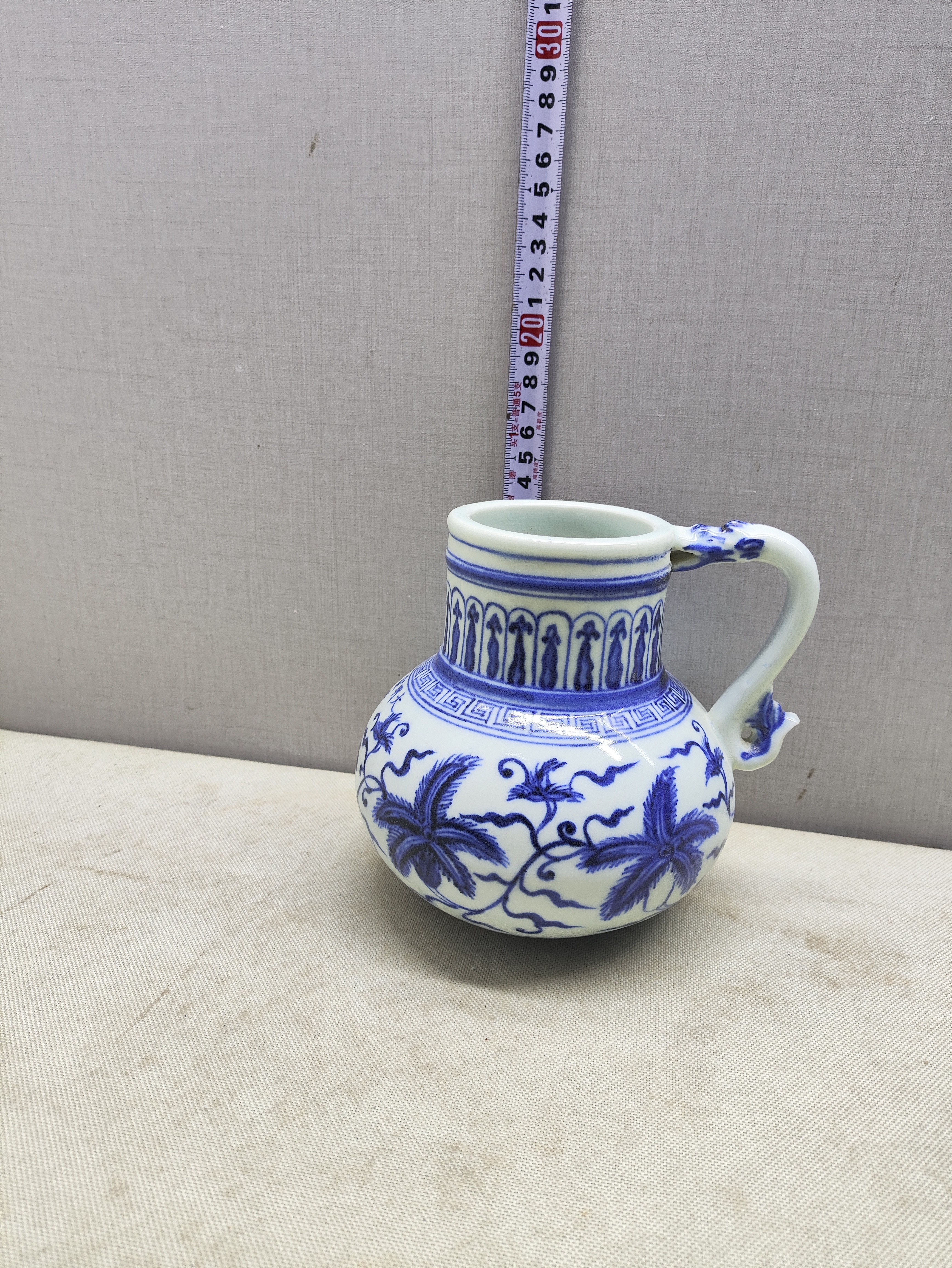 手绘青花陶瓷瓶海捞瓷器