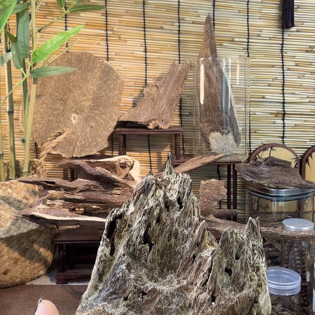 沉香碎屑沉香沉香的吊齿30g