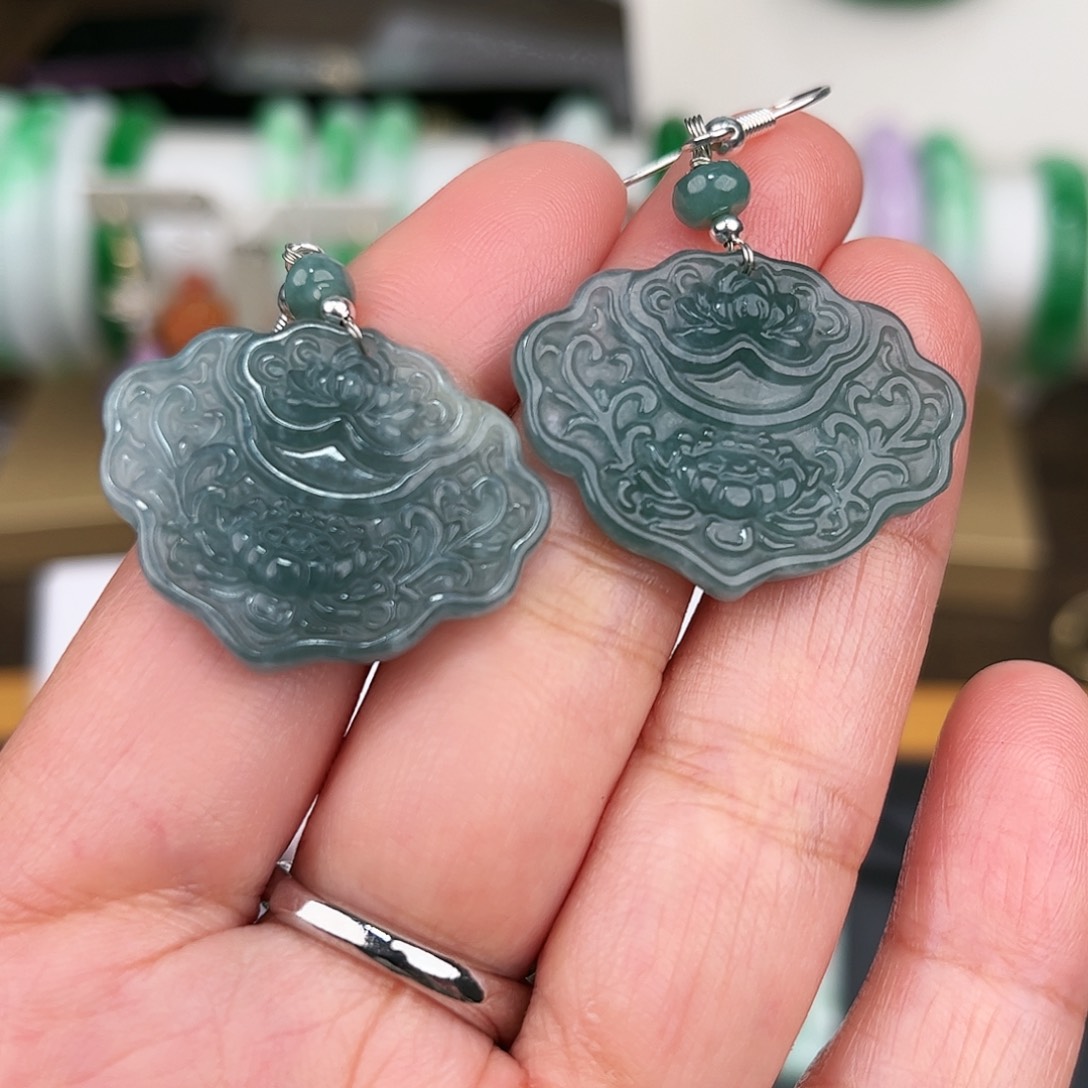 翡翠颈饰未镶嵌我