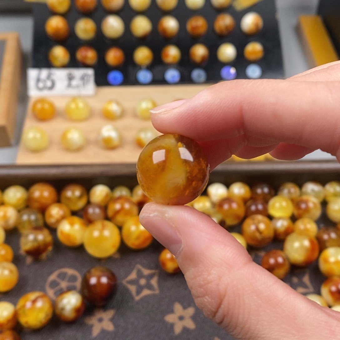 蜜蜡未镶嵌珠宝奇石蜜蜡