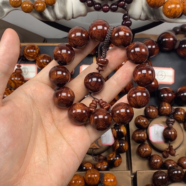 黄花梨/降香黄檀2.0对眼鬼脸