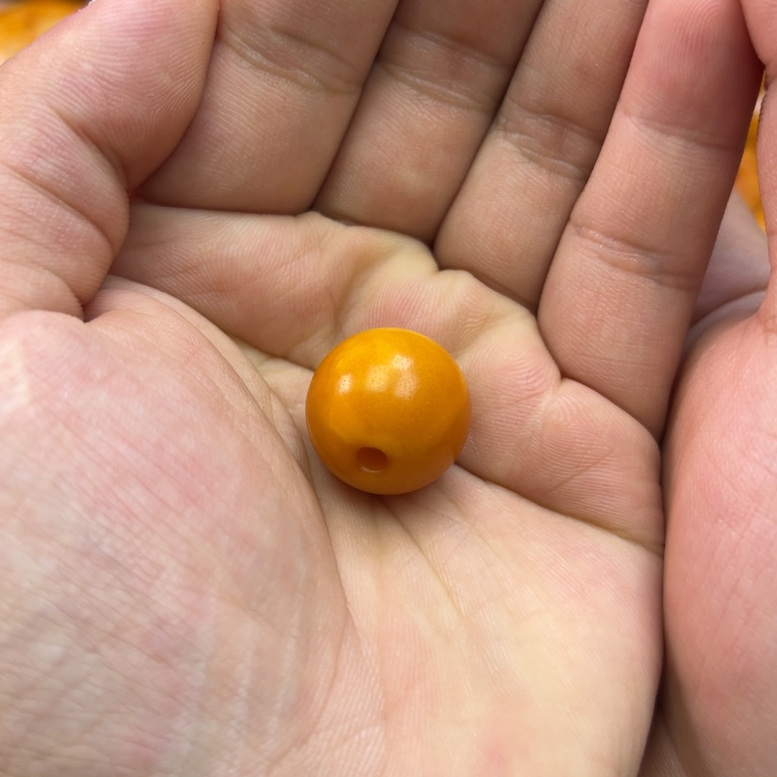 蜜蜡吊坠(不含链)未镶嵌