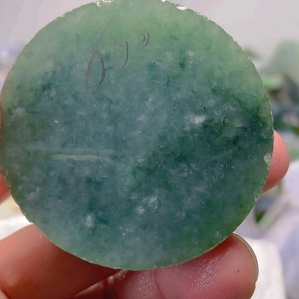 【闪购商品】翡翠颈饰未镶嵌阿*