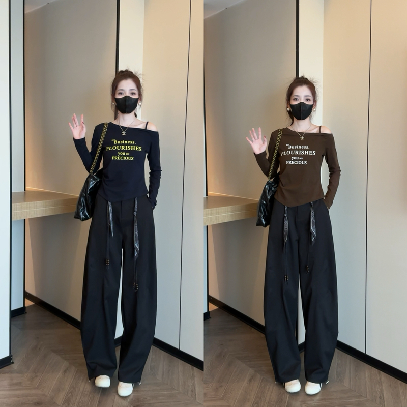 秋季新款斜肩印花字母圆领长袖+弯刀裤飘带绳宽松女裤时尚套装