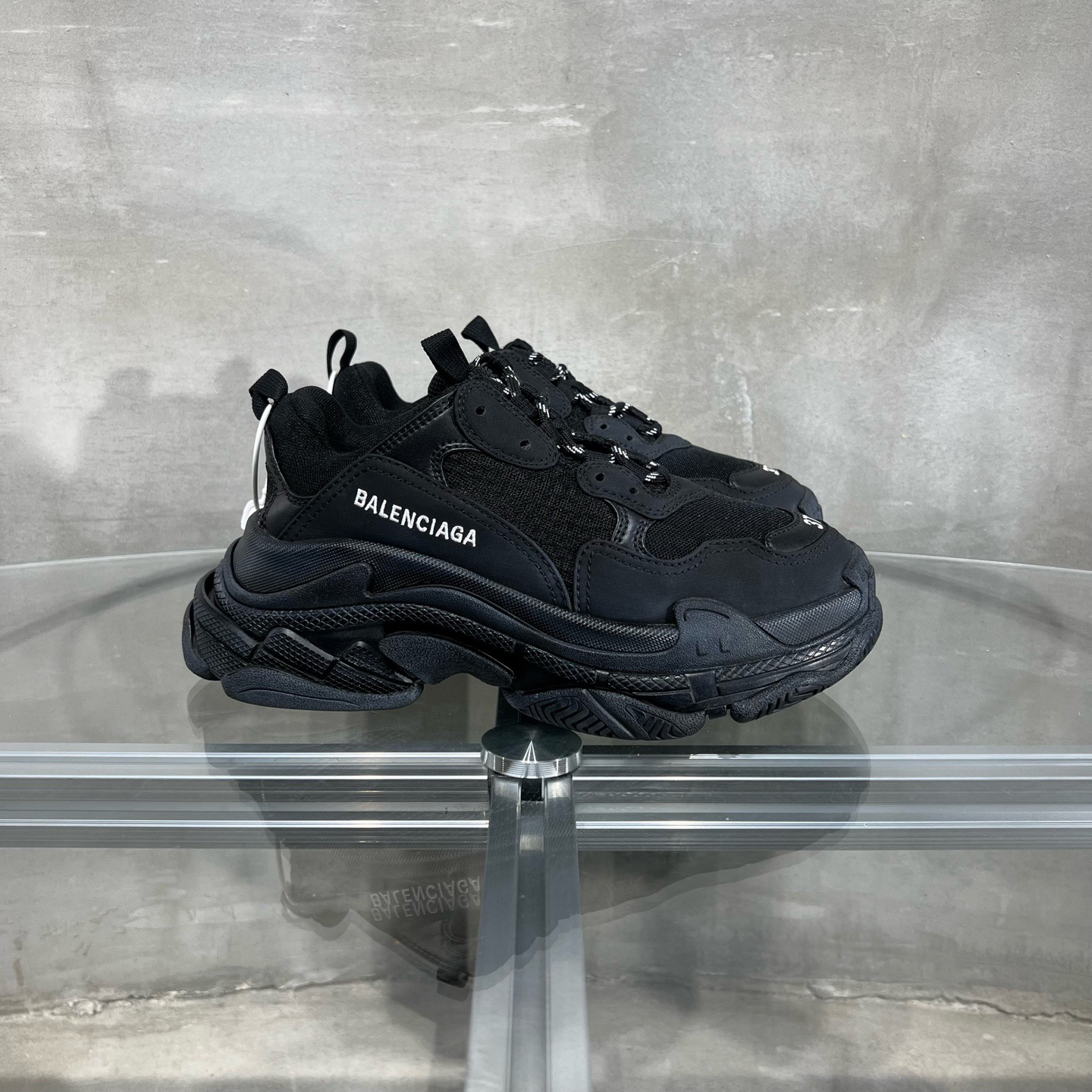 99新 Balenciaga/巴黎世家 Triple S 老爹鞋 黑色 37码 YH22419