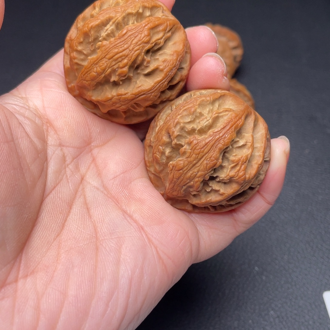 把件文玩核桃秦岭文玩核桃