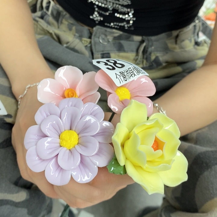 摆件陶瓷材料加工