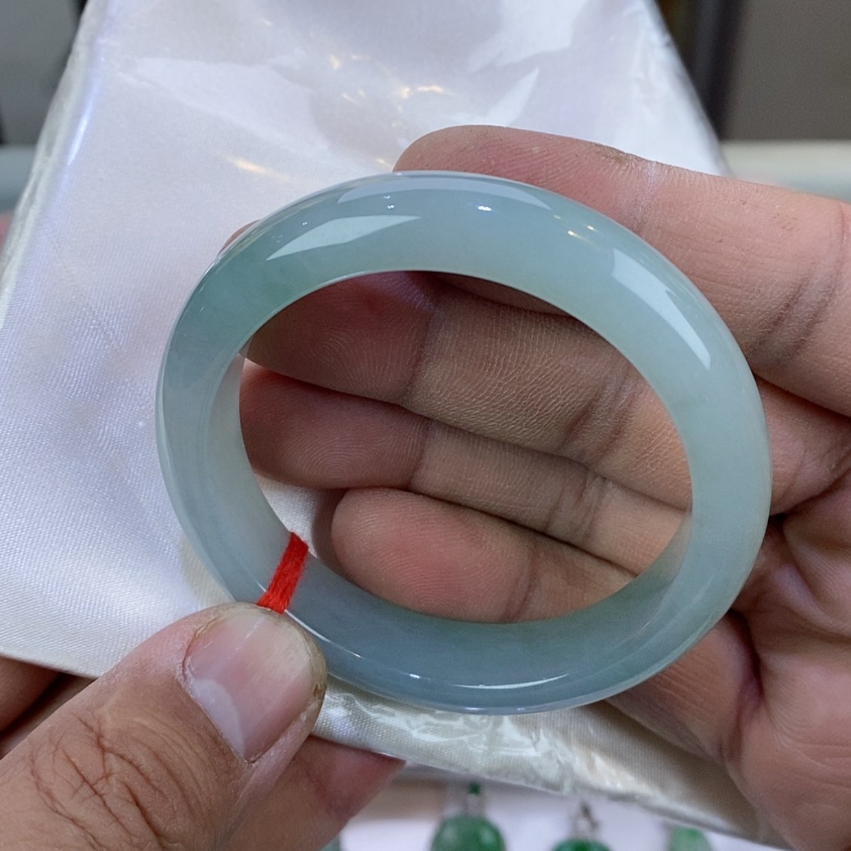 【闪购商品】翡翠手镯未镶嵌翡翠手镯