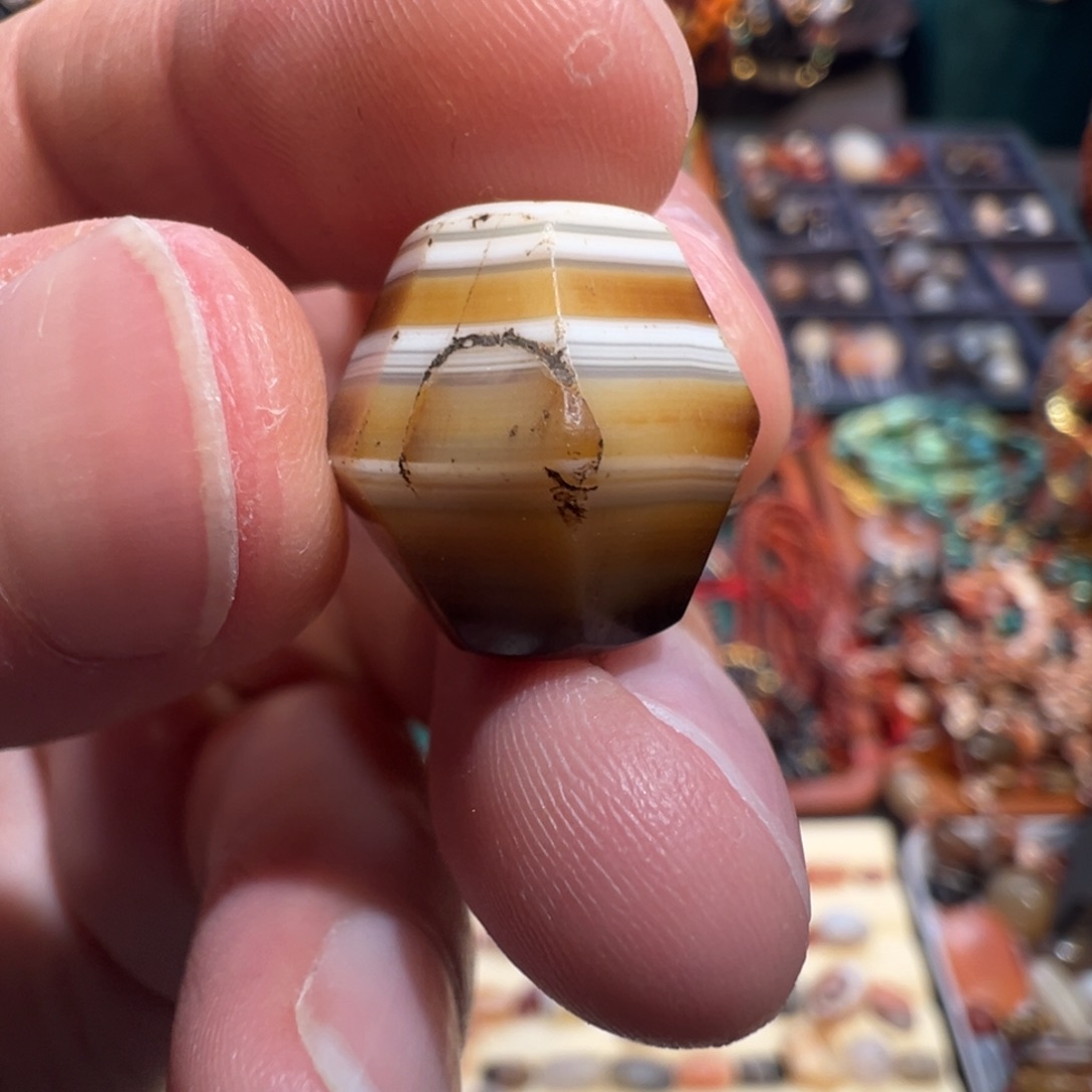 玛瑙/玉髓未镶嵌珠宝半成品