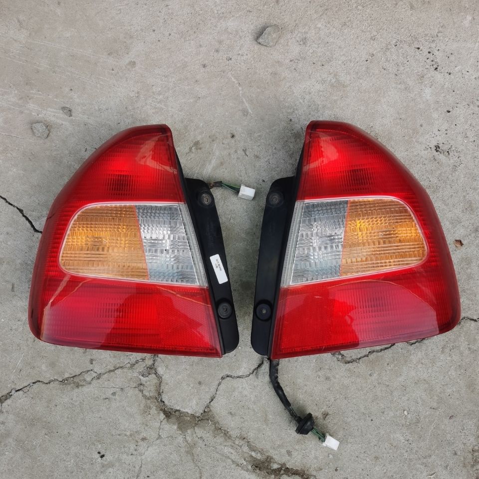 8新  适用现代雅绅特后尾灯防追尾灯刹车灯倒车灯总成二手拆车件