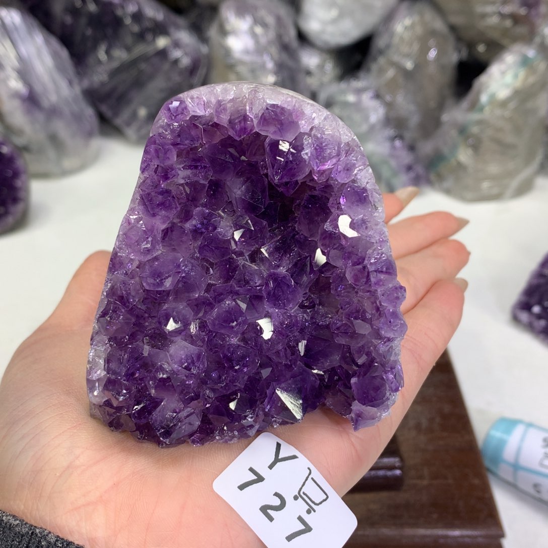 紫晶摆件未镶嵌水晶