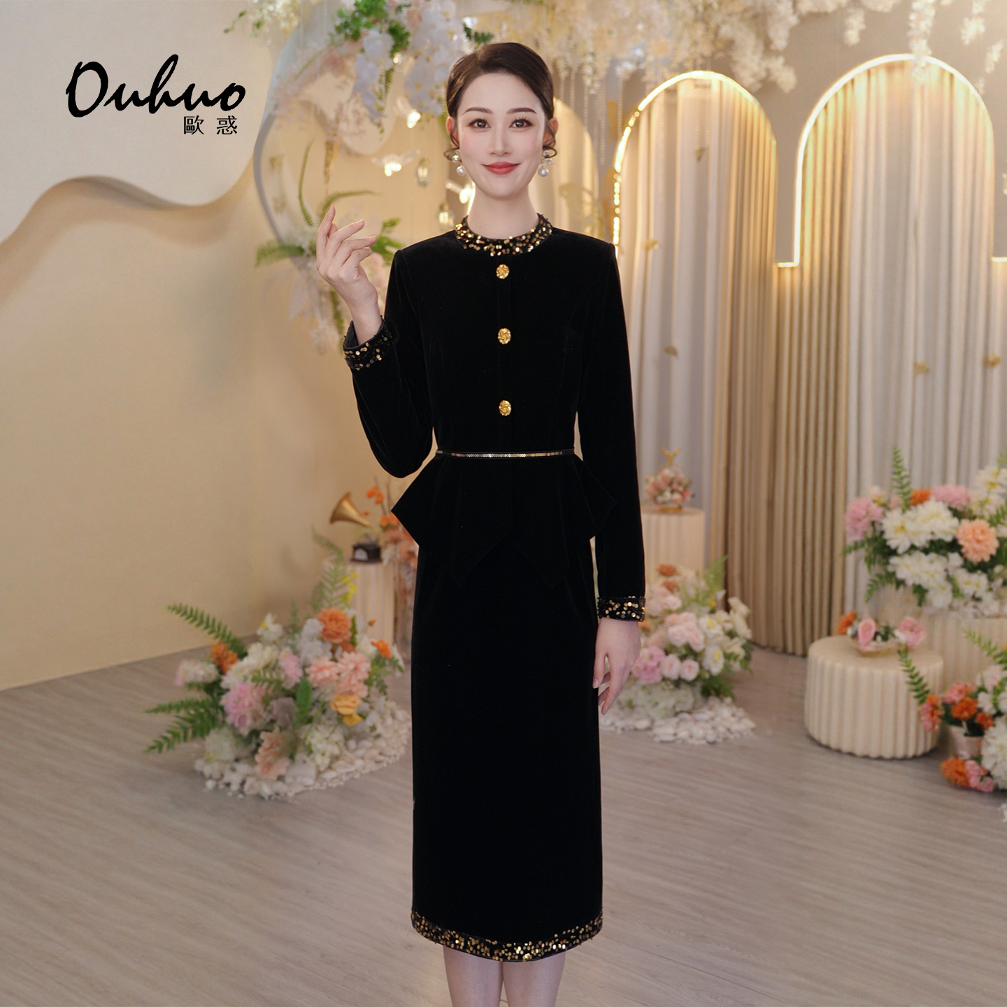 现货【木木定制】2025年秋冬新款丝绒优雅显瘦礼服连衣裙OHDRI11051