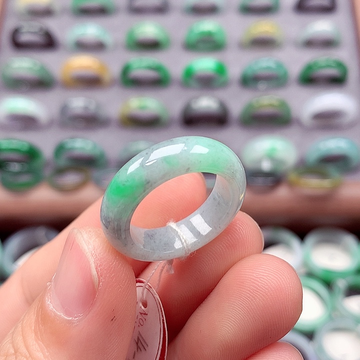 翡翠戒指未镶嵌14-15号