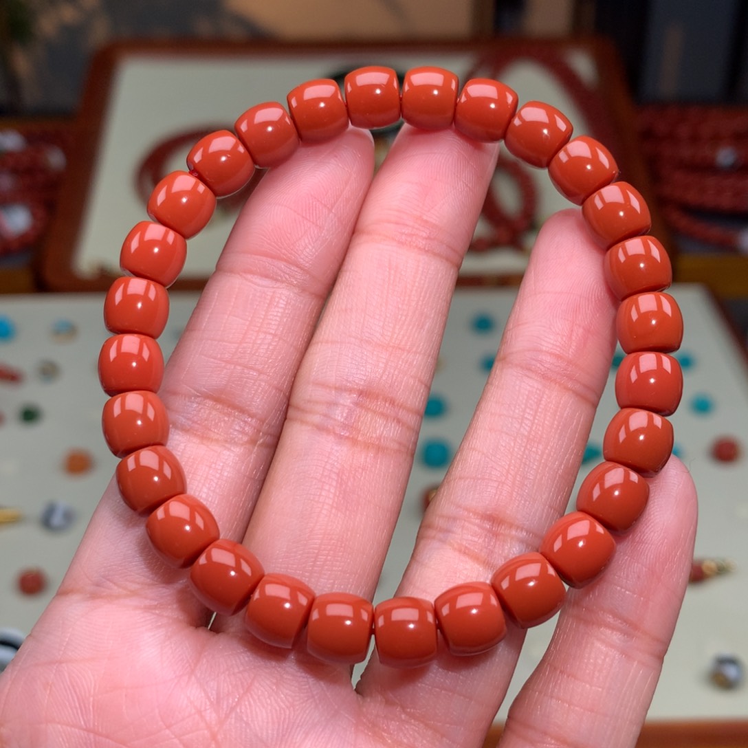 南红玛瑙颈饰未镶嵌