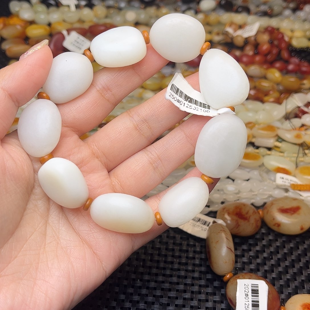 未镶嵌手链和田玉M*清