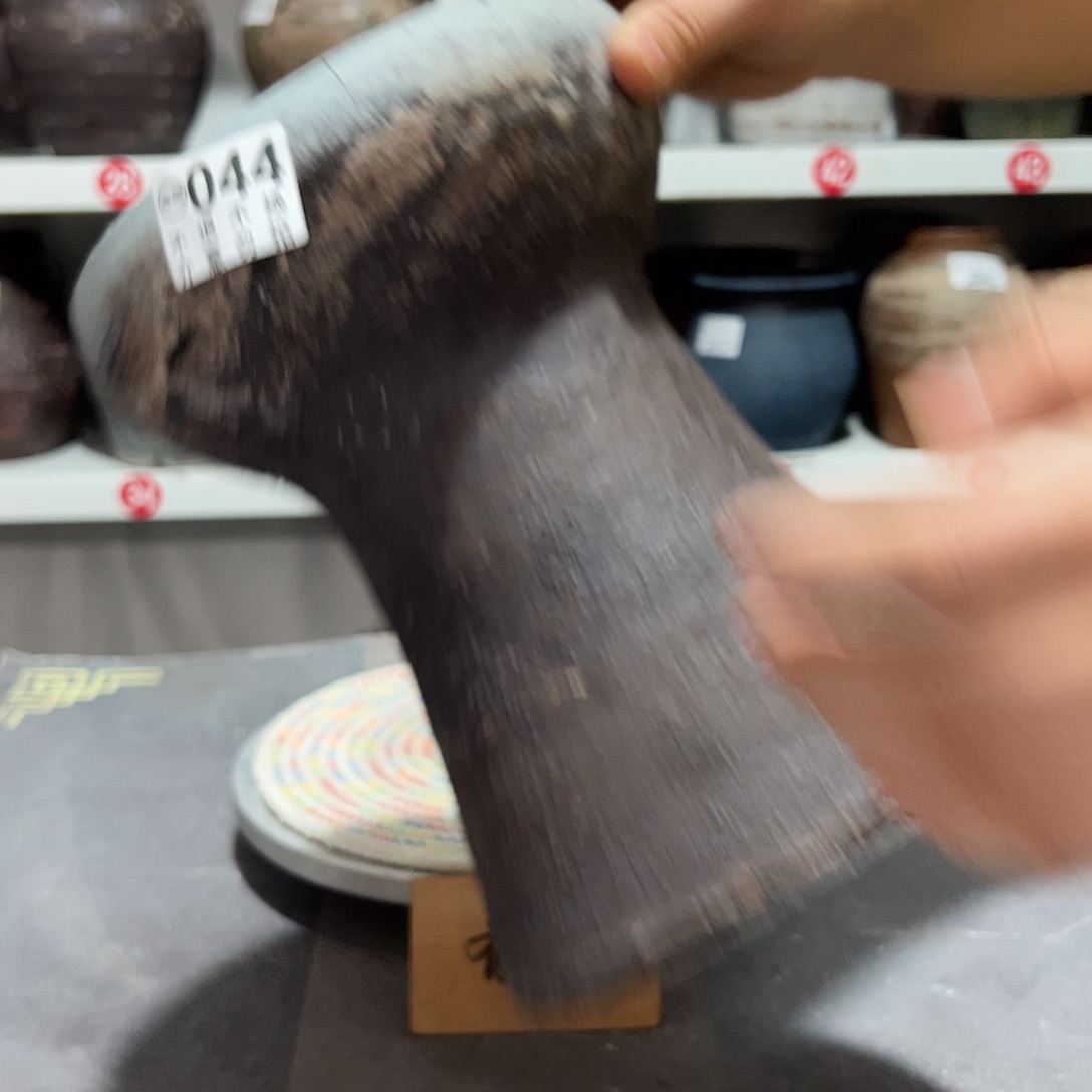 红陶瑕疵044火锅有孔边裂