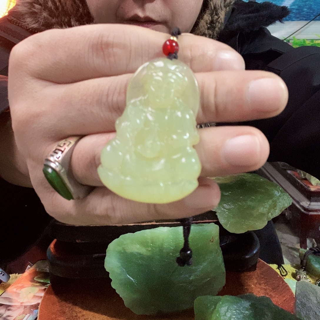 蛇纹石玉未镶嵌珠宝半成品