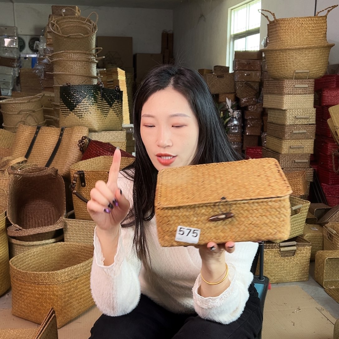 草编草编包/草编收纳盒带瑕疵