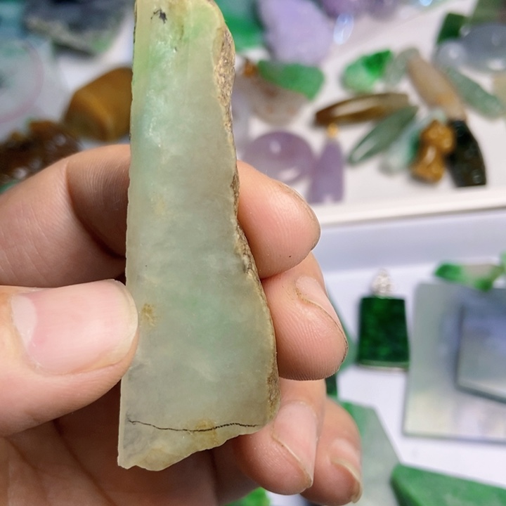 小***学翡翠散珠天然翡翠A货挂件