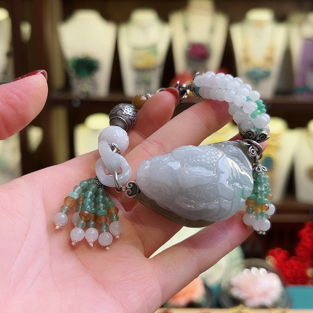 翡翠手链未镶嵌手链