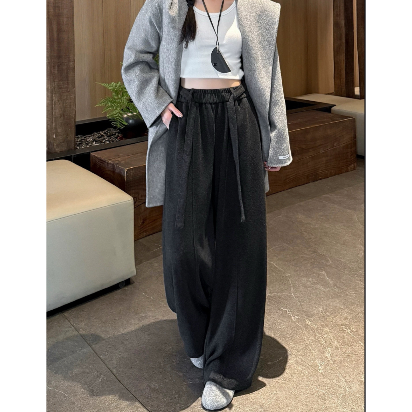 妮妮家6818冬季新款加绒加厚系带慵懒松弛感高腰休闲长裤