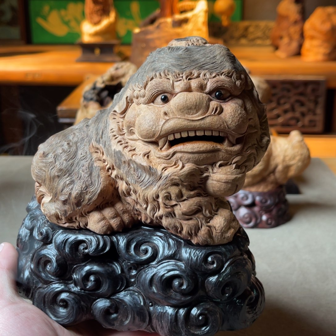 荔枝木萧***们荔枝木双狮