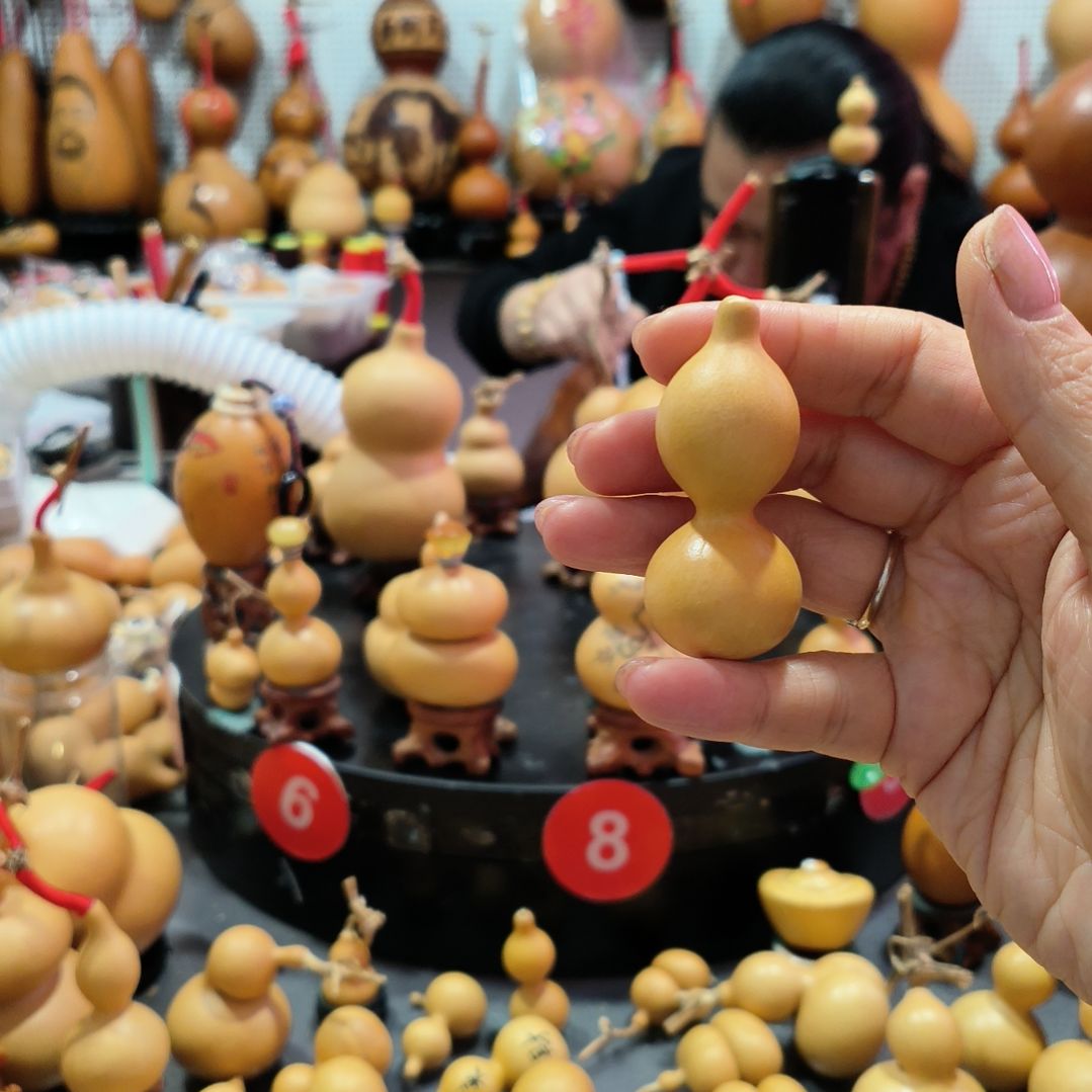 T**e葫芦福禄双全手把件