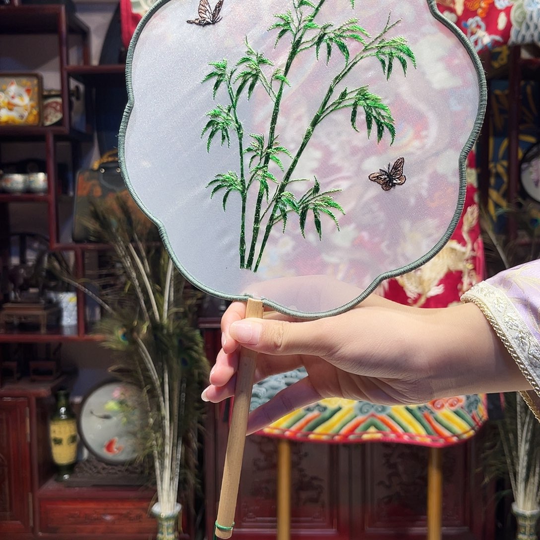 苏绣扇子竹子双面刺绣
