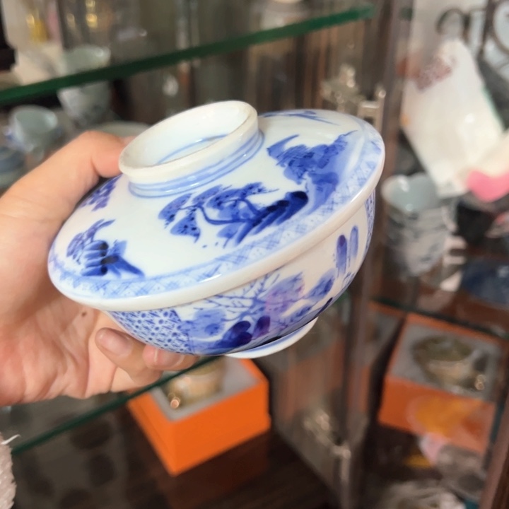 盖碗瓷器直播放漏中