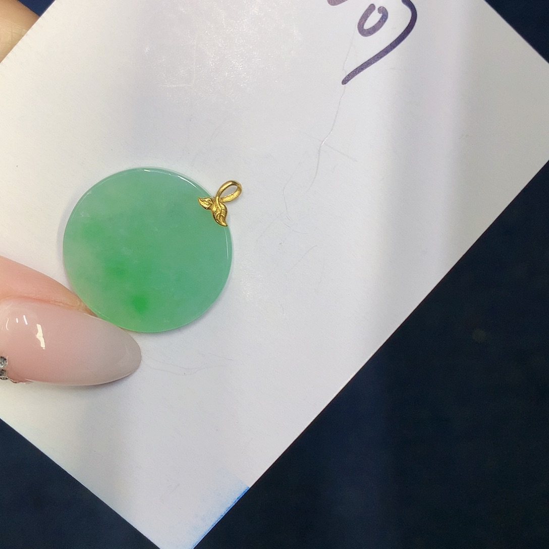 【闪购商品】翡翠颈饰18K金镶嵌00000000000