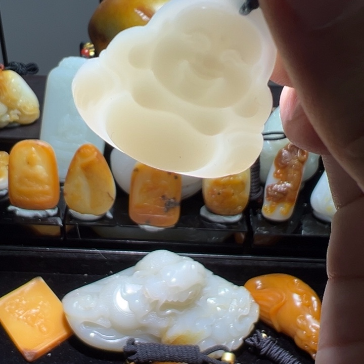 和田玉未镶嵌颈饰