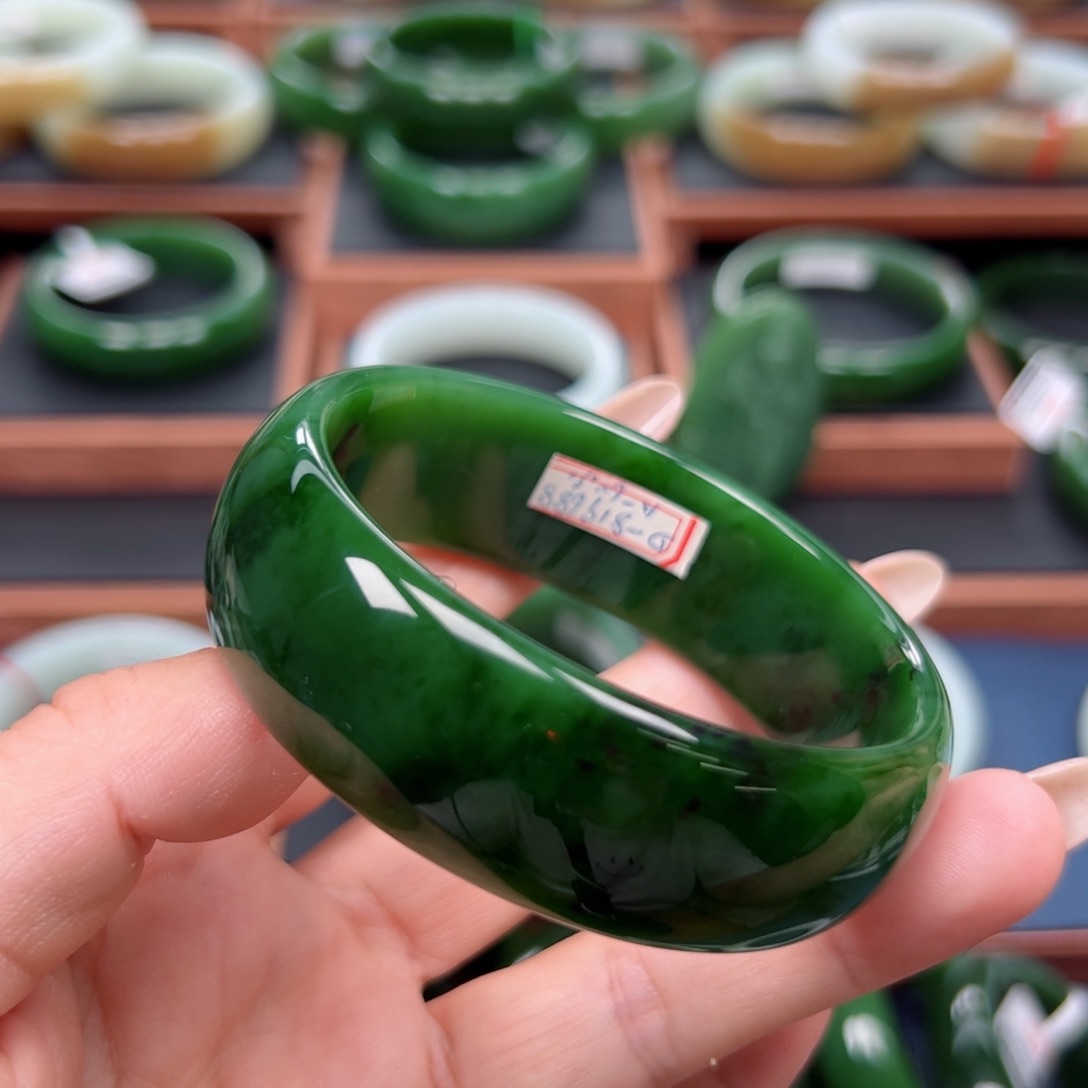 未镶嵌手镯和田玉（碧玉）5960圈口
