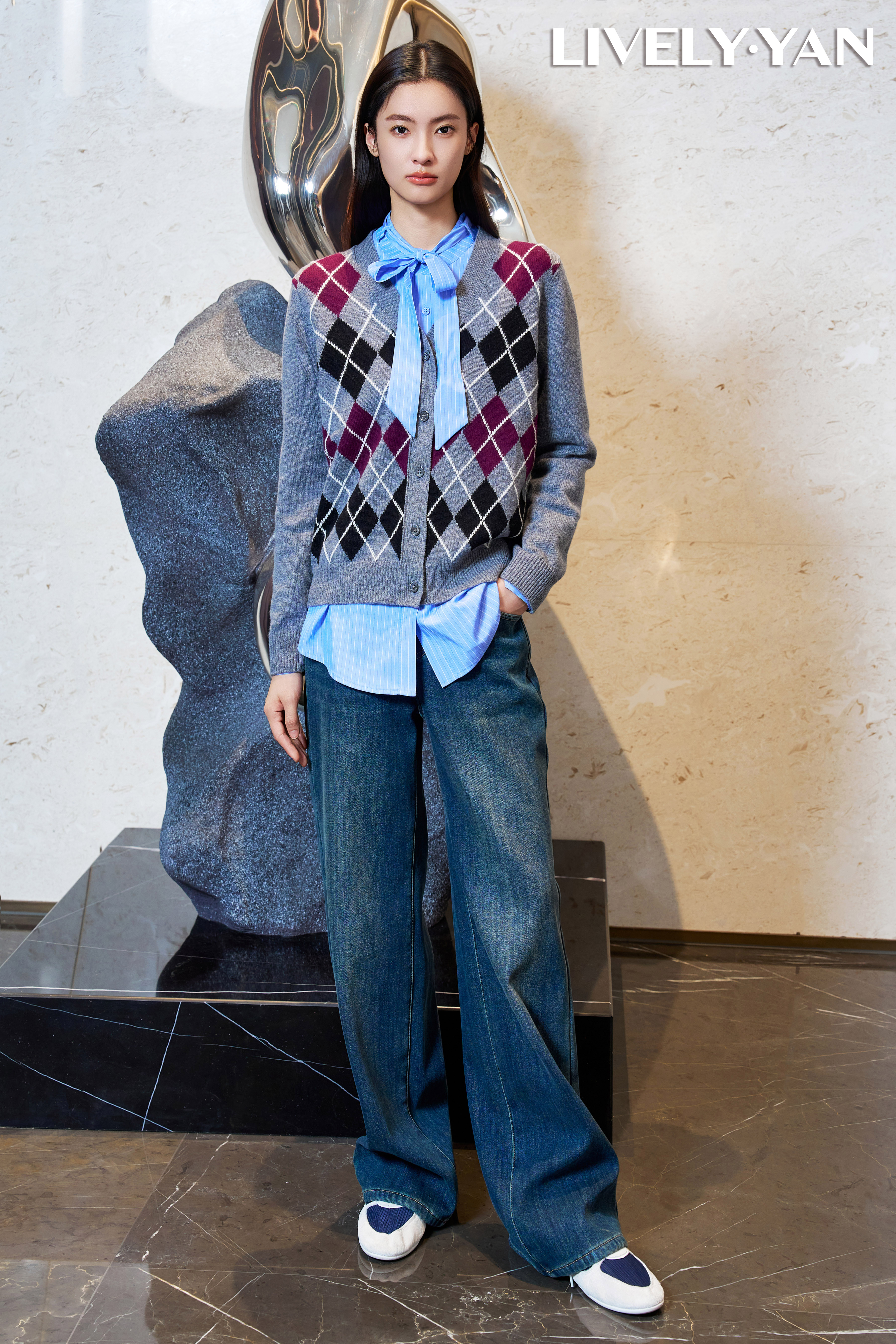 俪妍冬款植绒牛仔裤经典百搭