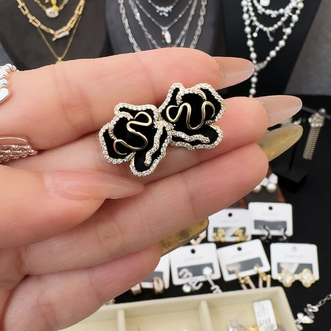 合成立方氧化锆纯铜合金