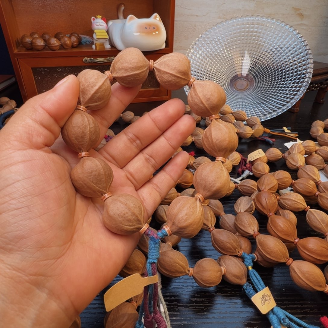 大***哥手串橄榄核梅林铁核鲨鱼背22×25素串